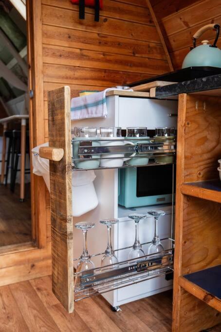Robin Nest - Cosy Shepherd'S Hut Hideaway Callington المظهر الخارجي الصورة
