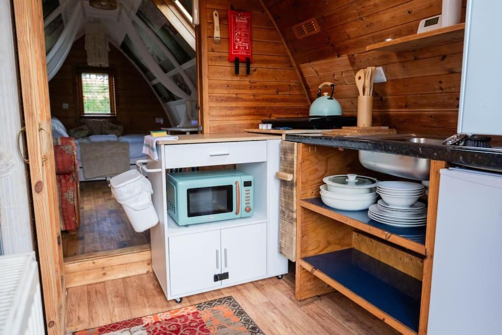 Robin Nest - Cosy Shepherd'S Hut Hideaway Callington المظهر الخارجي الصورة